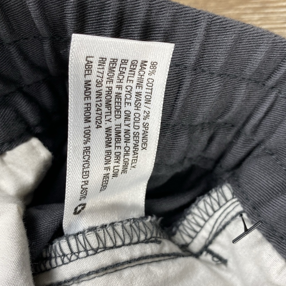 Men’s Gray Joggers - Picture 4 of 4